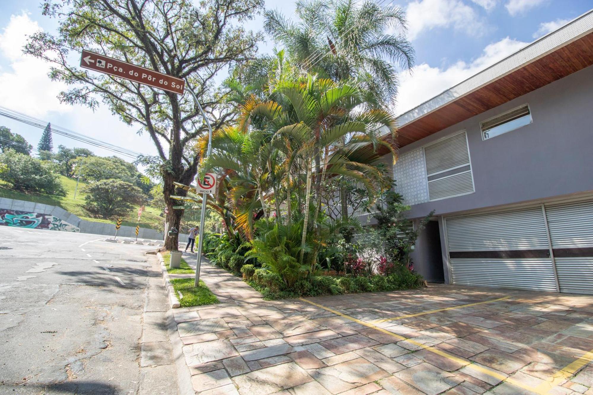 Apartamento Com Quintal Em Alto De Pinheiros 圣保罗 外观 照片