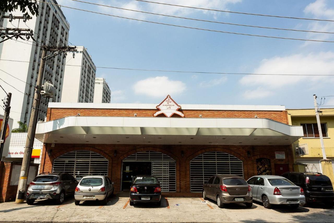 Apartamento Com Quintal Em Alto De Pinheiros 圣保罗 外观 照片