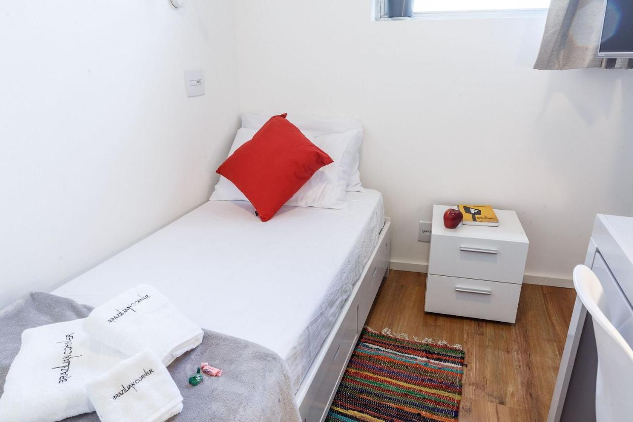 Apartamento Com Quintal Em Alto De Pinheiros 圣保罗 外观 照片